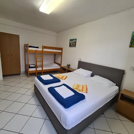 Letovisce Primarija Kurta Kanclerja 호스텔